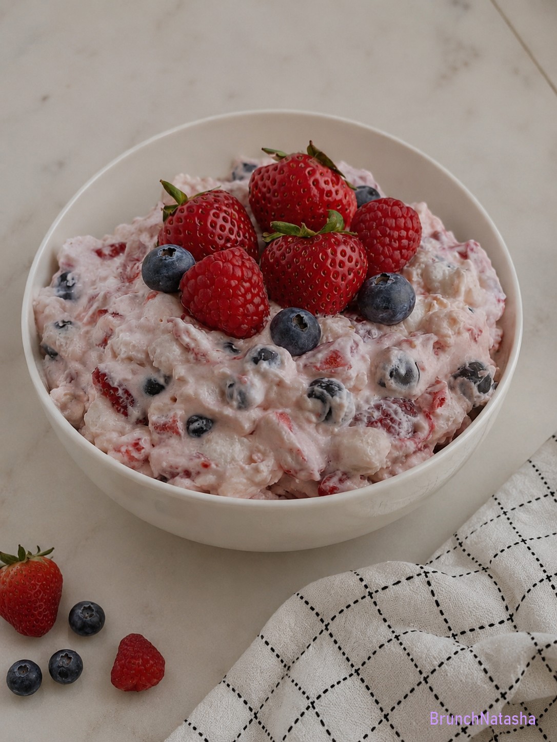 Berry Cheesecake Salad