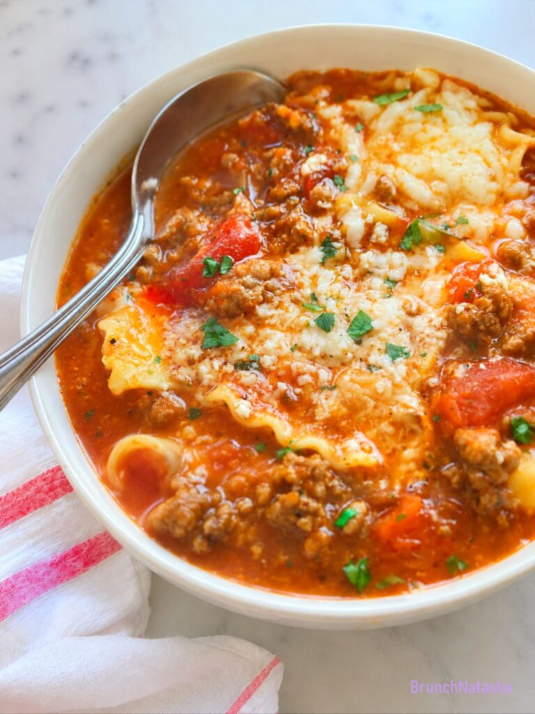 Cheesy Lasagna Soup