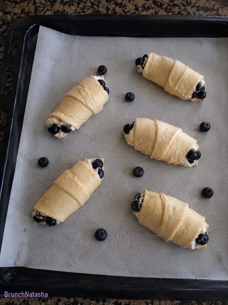 Lemon Blueberry Cheesecake Crescent Rolls